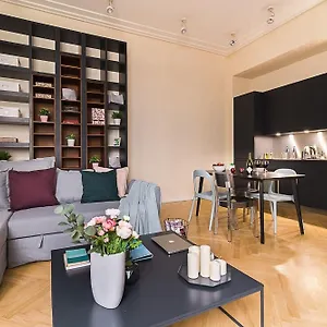  Апартаменты Rent Like - Hoza 39